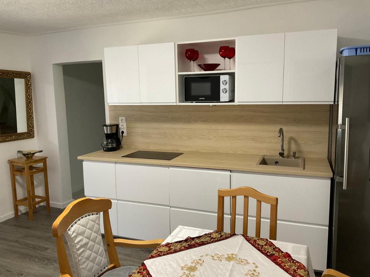 Jarmila Vendeghaz Hotel Balatonbereny Ngoại thất bức ảnh