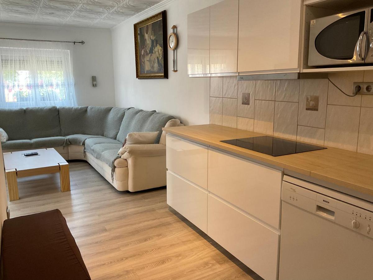 Jarmila Vendeghaz Hotel Balatonbereny Ngoại thất bức ảnh