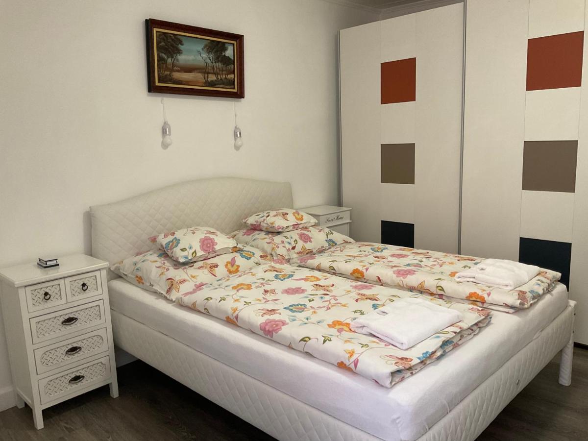 Jarmila Vendeghaz Hotel Balatonbereny Ngoại thất bức ảnh