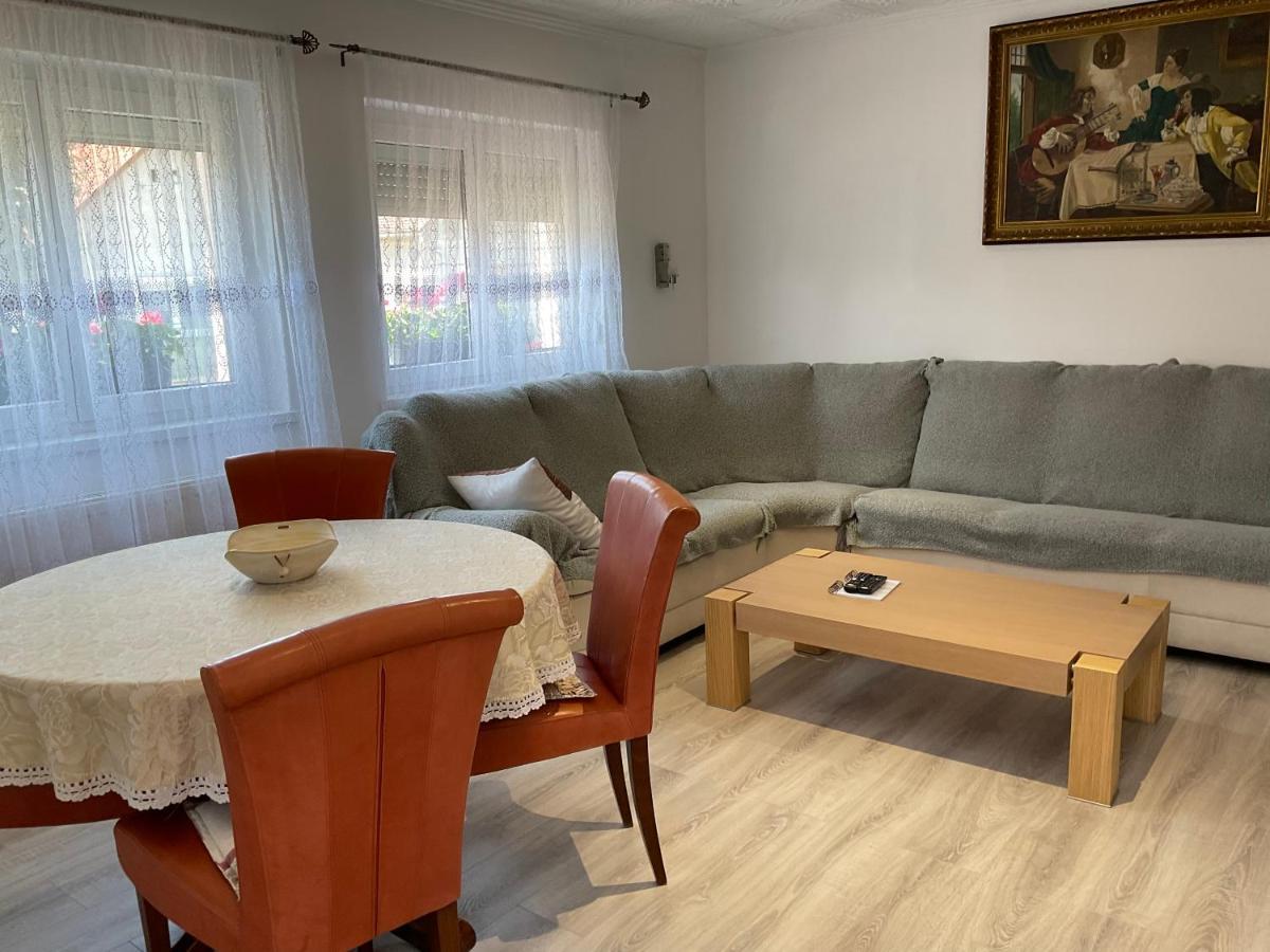 Jarmila Vendeghaz Hotel Balatonbereny Ngoại thất bức ảnh