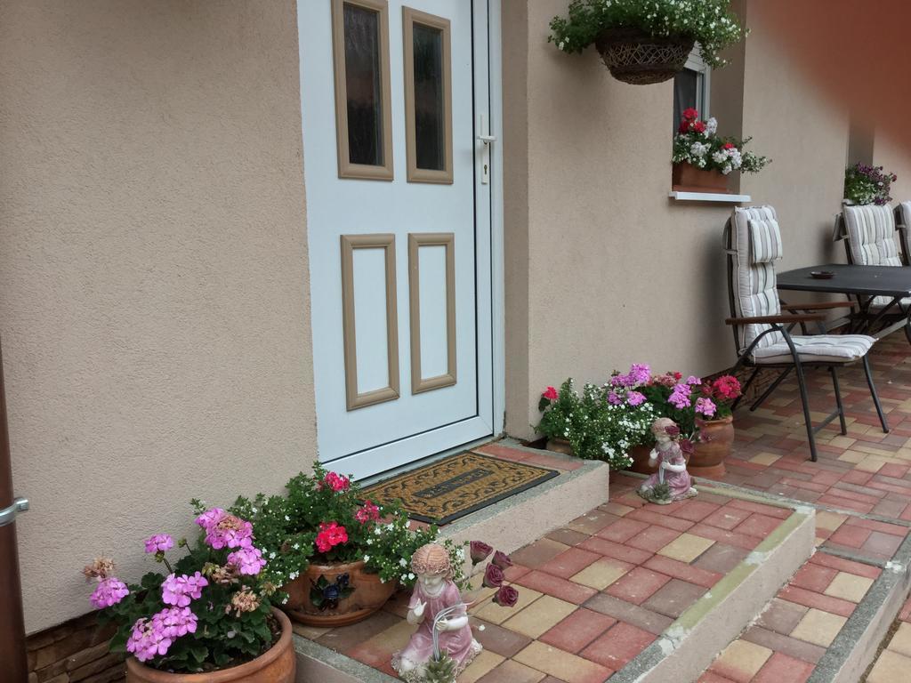 Jarmila Vendeghaz Hotel Balatonbereny Phòng bức ảnh